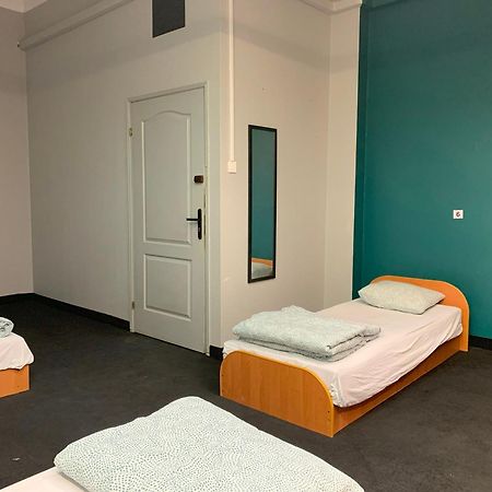 To Be Hostel Krasków Εξωτερικό φωτογραφία