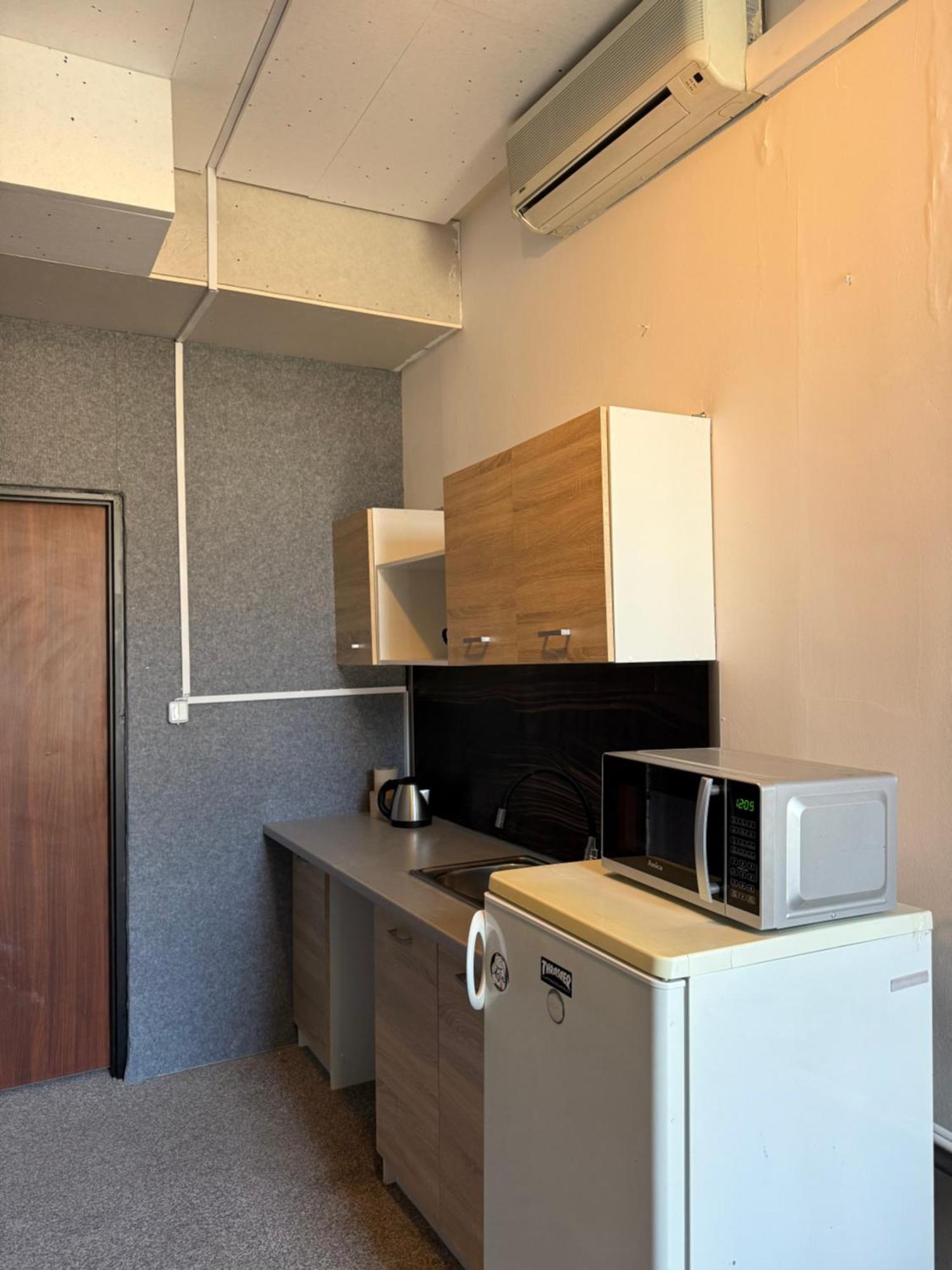 To Be Hostel Krasków Εξωτερικό φωτογραφία